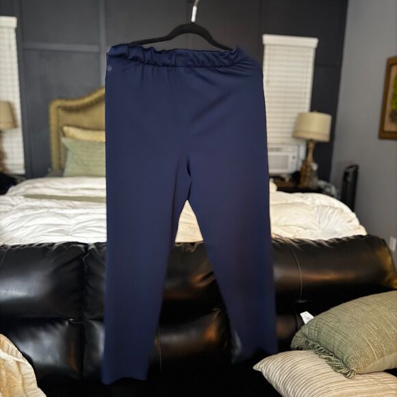 Lululemon Stretch High-Rise 7/8 Pant True Navy Size 10 | Luxtreme Fabric - Picture 1 of 8